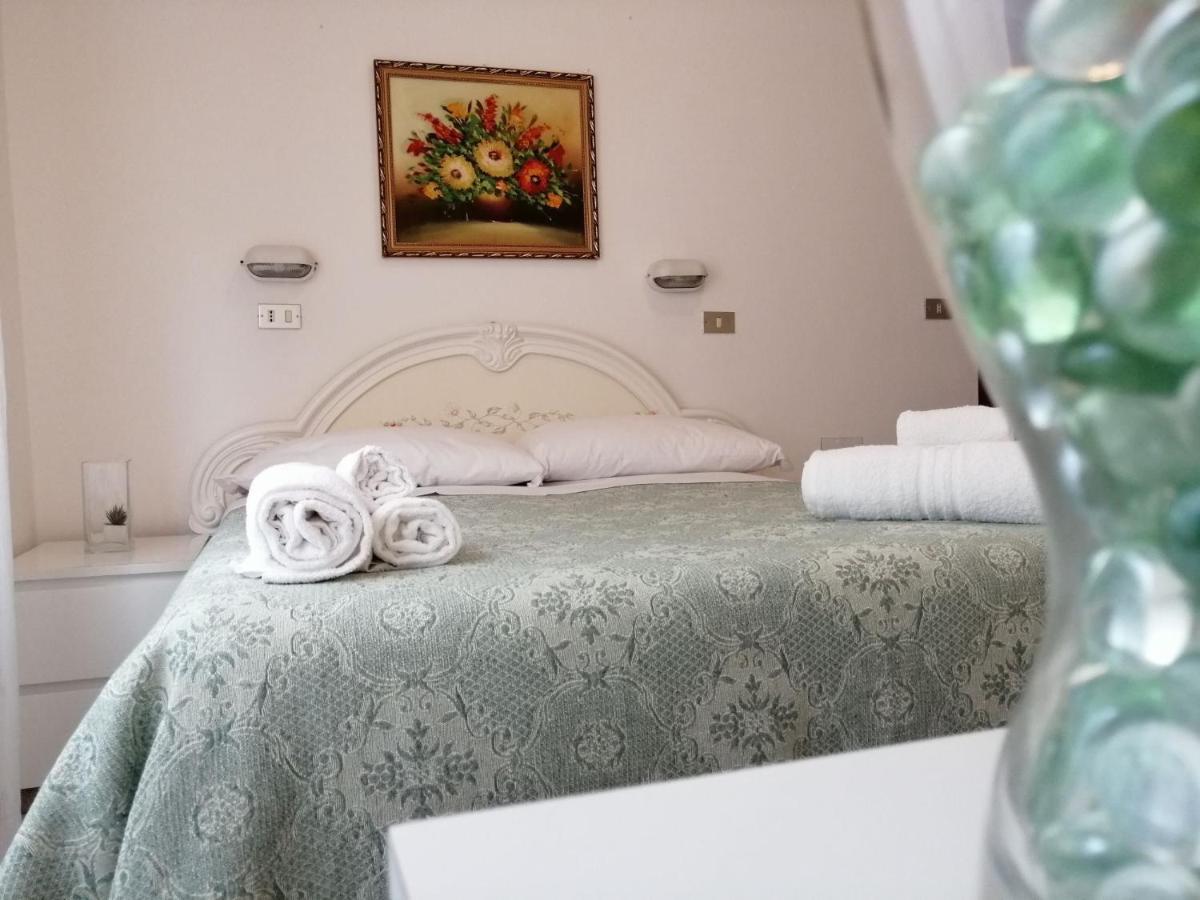 Hotel Alba Римини Экстерьер фото