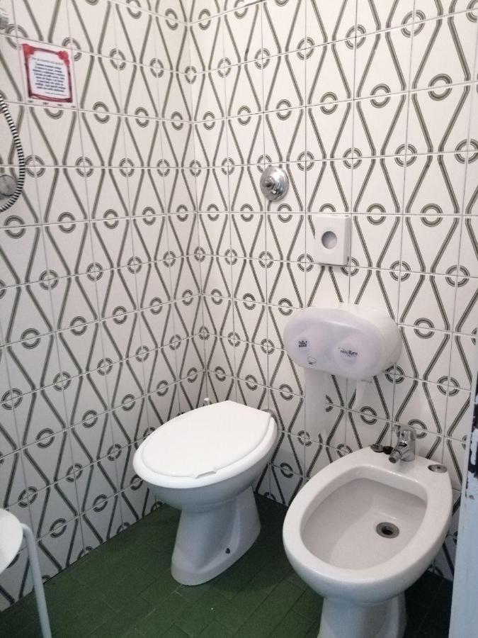 Hotel Alba Римини Экстерьер фото