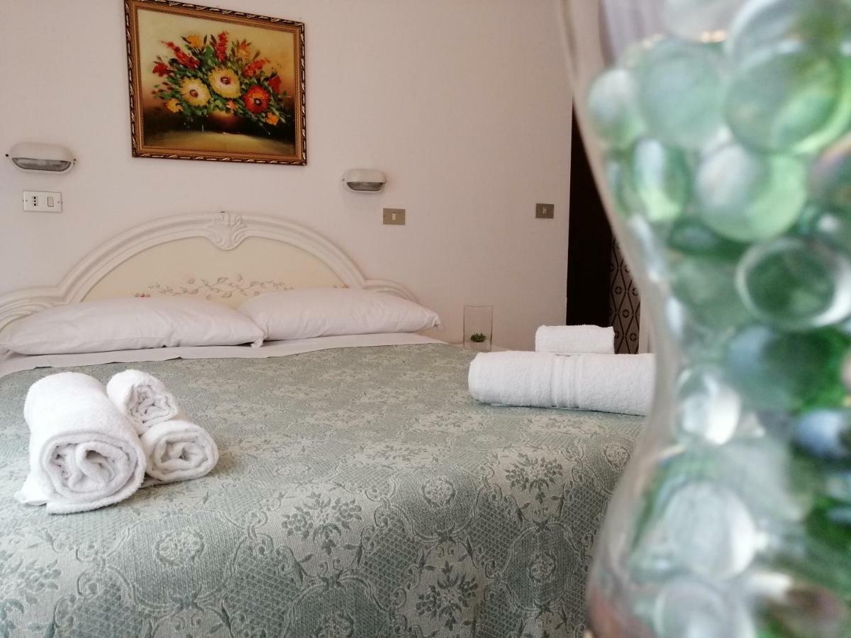 Hotel Alba Римини Экстерьер фото